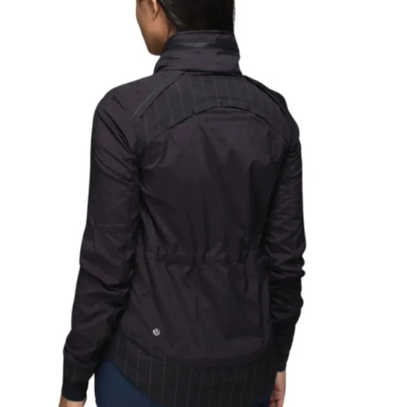 Lululemon Womens Size 4 Spring Forward Hidden Hood Jacket - Picture 2 of 16